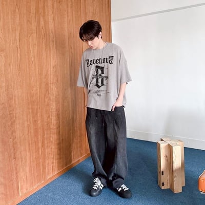 【現貨】Bauenous哥德字印花寬版短T5