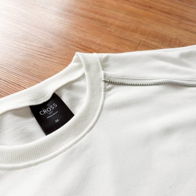 【超炫現貨】NOTIME NOSEE星芒立體別針拉鍊造型短T10