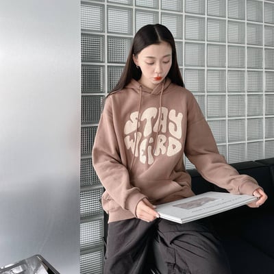 【現貨】毛巾繡STAY WEIRD帽T7