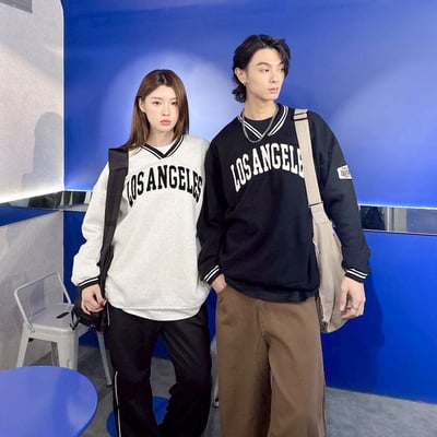 【現貨】LOSANGELA 美式毛巾繡V領大學T6