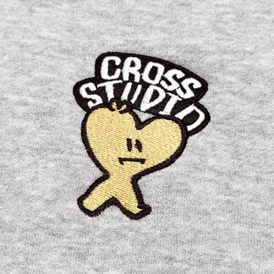 【現貨】CROSS STUDIO刺繡跳色愛心帽T7