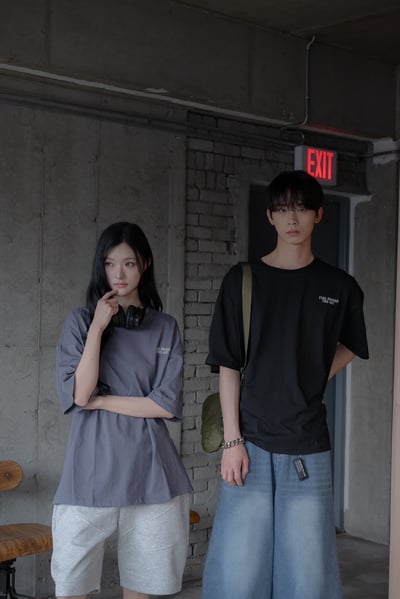 【現貨】FOOL AROUND 亂鬥印花短T4