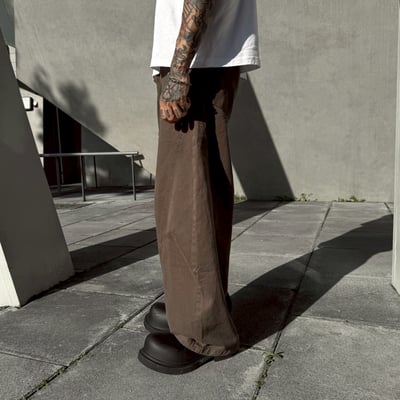 【現貨】百搭彎刀落地褲13