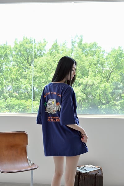 沙漠卡車插畫印花短T9