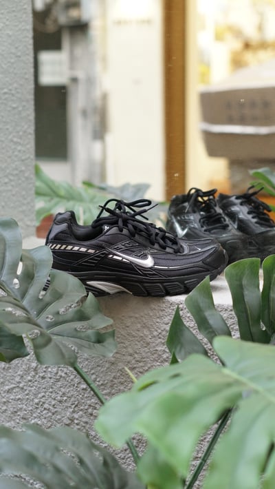 【現貨】NIKE INITIATOR 黑灰銀 黑銀 復古休閒鞋 男鞋｜IB4595-0015