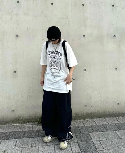 【撞衫率極低!!!現貨】變形蟲文字短T3