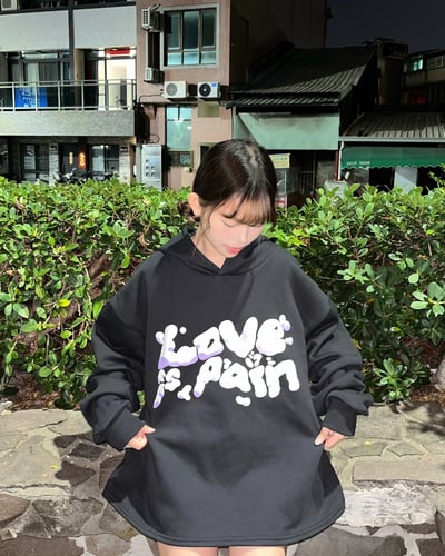 【現貨】街頭吐煙圈發泡短寬帽T4