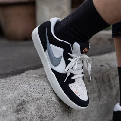 【國外限時超殺折扣連線!】Nike SB Force 58 影子灰 橘勾 小倒勾 ｜DV5477-0124