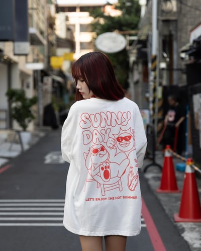 【現貨】SUNNY DAY日光浴狗狗印花短T5