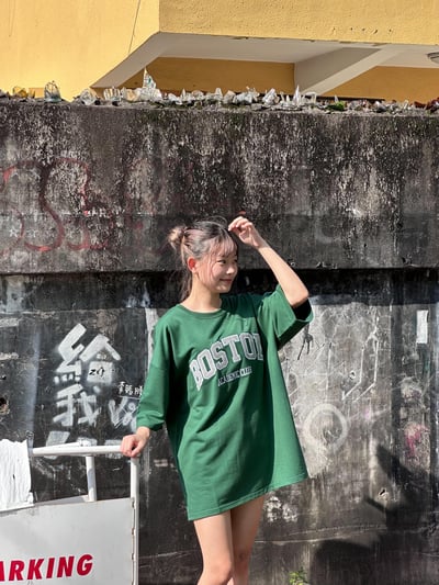 【熱銷款回歸現貨】BOSTON刺繡短T4