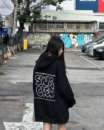 【現貨】簍空字母牛奶絨帽T3