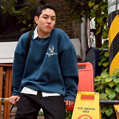 【現貨】THE CROSS CLUB爆米花先生抽菸印花大學T7