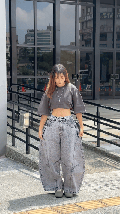 【爆款現貨】灰隕星塵刷色彎刀褲4