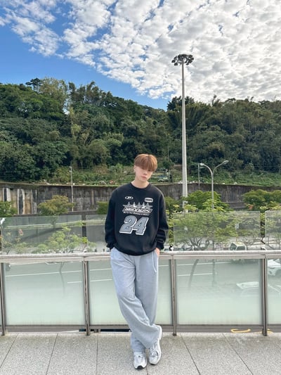 【現貨】美式賽車24號刷毛大學T6