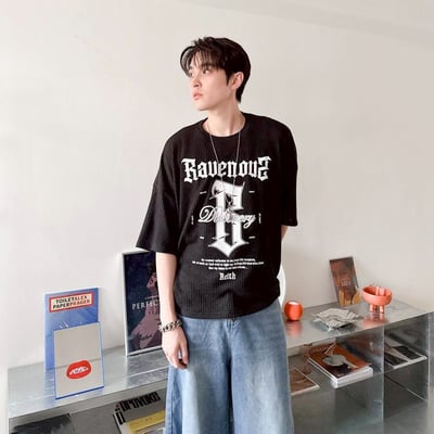 【現貨】Bauenous哥德字印花寬版短T3