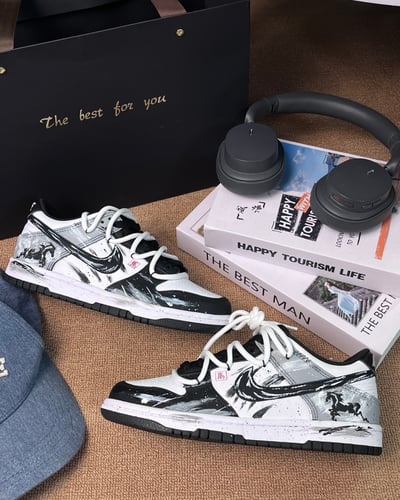 【訂製款】Nike Dunk Low 暗馳黑馬2