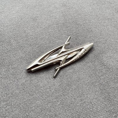 【現貨】金屬感解構剪裁帽T8