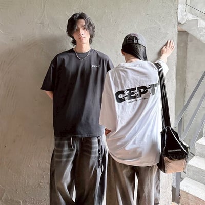 【現貨】火焰字體厚版膠印短T1