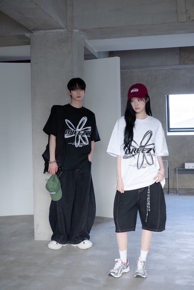 【現貨】刺繡BREEZY手袖花朵印花短T3