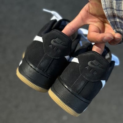 【國外限定預購】NIKE AIR FORCE “BLACK GUM” 黑白生膠｜IB6388-0014