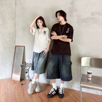 【現貨】AuTHENTICITY胖胖鬼反光炫彩短T11