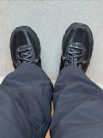 【現貨】NIKE ZOOM VOMERO 5 BLACK 全黑 黑魂 黑武士 復古老爹鞋｜BV1358-0034