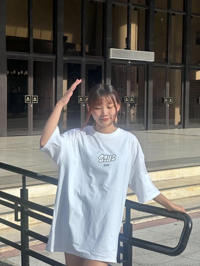 【現貨】胖胖手指英文短T9