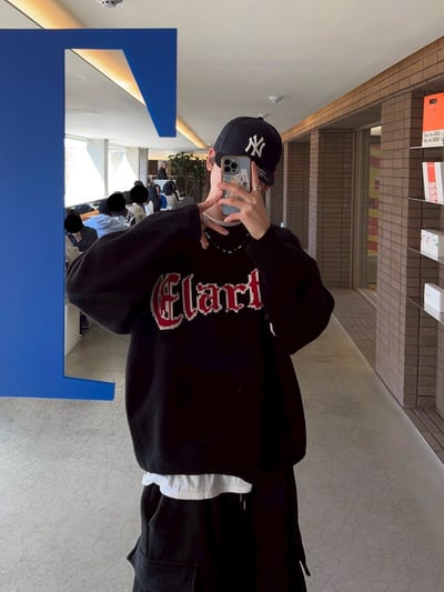 【現貨】哥德字撞色毛衣6