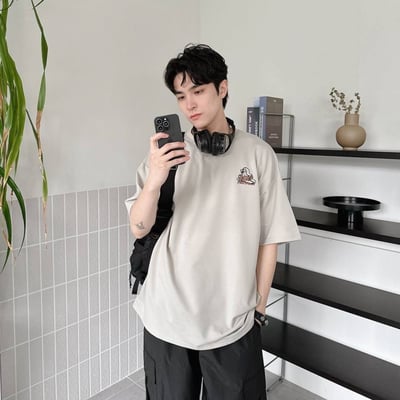 【現貨】衝浪企鵝手繪感短T6