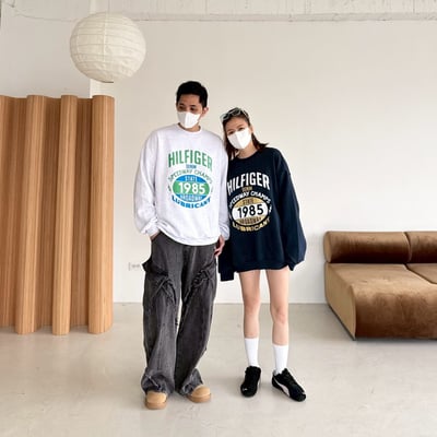 【現貨】1985美式標語刷毛大學T6