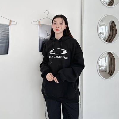 【廠商斷貨最後機會】發泡英字科技感銀漆帽T5