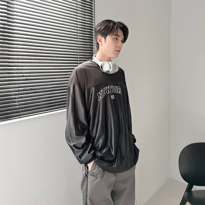 【現貨】NEW YORK印花V領球衣7