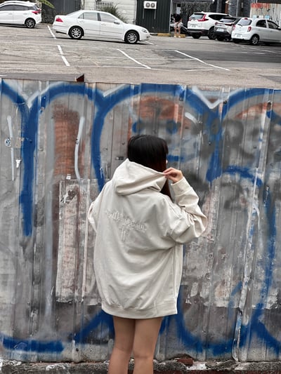 【現貨】十字星芒刺繡麂皮帽T8