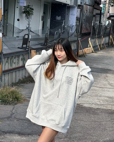 【現貨】簍空字母牛奶絨帽T4