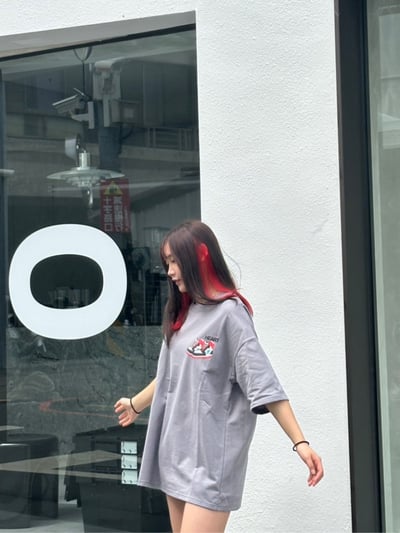 【超級好看必入手!!!現貨】幻速球鞋短T10