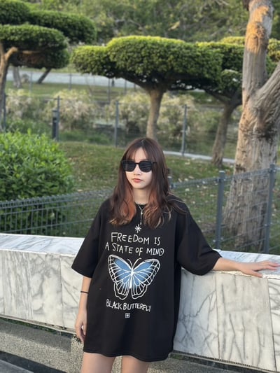 【現貨】幻影噴墨蝴蝶短T7