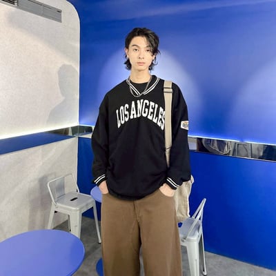 【現貨】LOSANGELA 美式毛巾繡V領大學T7