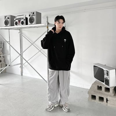 【四色圖案不同!!隊服首選】手繪感心情表情帽T9