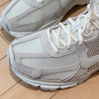 【限量現貨折扣】Nike Zoom Vomero 5 奶灰麂皮 奶茶色 男款｜HF1553-1005