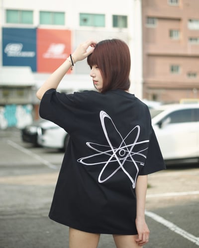 【現貨】concept design刺繡行星圖形短T1