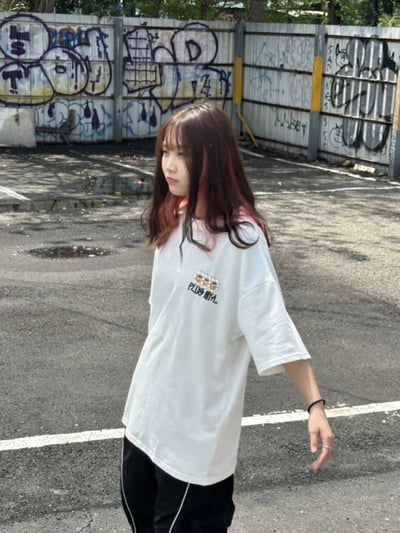 【可愛爆棚現貨】PLUS HIYA發泡彩虹花短T5