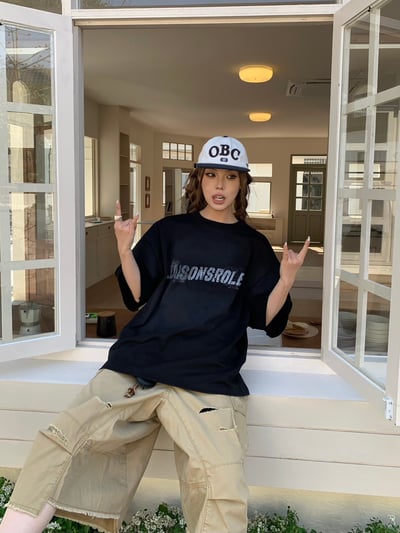 【前後不同色!!!帥酷單品】美式手袖拼接做舊重磅短T5