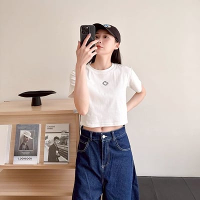 【現貨】CEPT刺繡環繞文字短版合身短T4