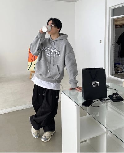 【現貨】OLYMPIA貼布繡重磅帽T5