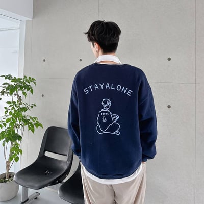 【現貨】STAYALONE看書男孩大學T9