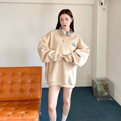 【現貨】catfish塗鴉感大學T7