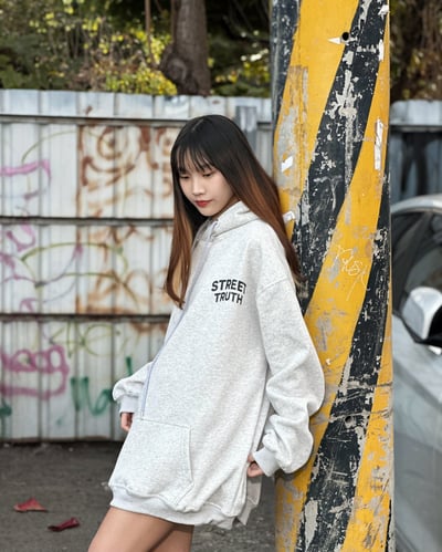 【現貨速發】街魂鏈鎖牛奶絨帽T8