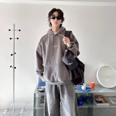 【現貨】星芒立體別針帽T7