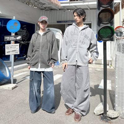 【現貨】CALIFORNIA 貼布雙鍊連帽外套3