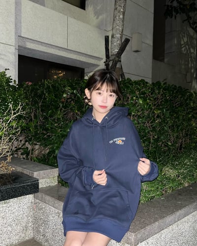 【現貨】日出山脈牛奶絨帽T7